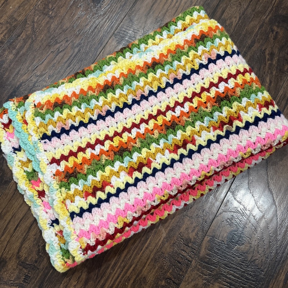 Crochet Afghan Blanket Lap Throw 51"x38" Granny Cottage Colorful